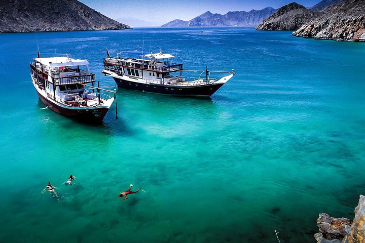 Full Day Musandam Cruise with Lunch from Dubai