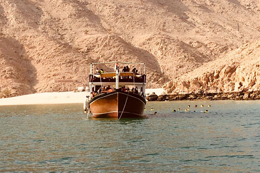 MUSANDAM DIBBA OMAN TOUR