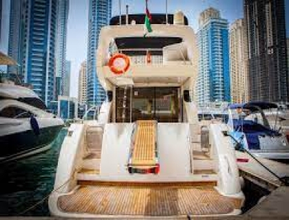 52 FT Azimut Luxury Yacht Dubai