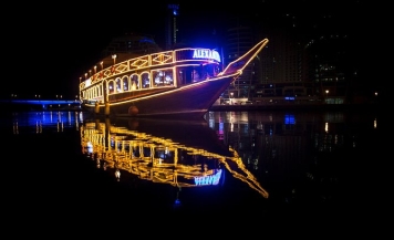 Dhow Cruise Dubai Creek